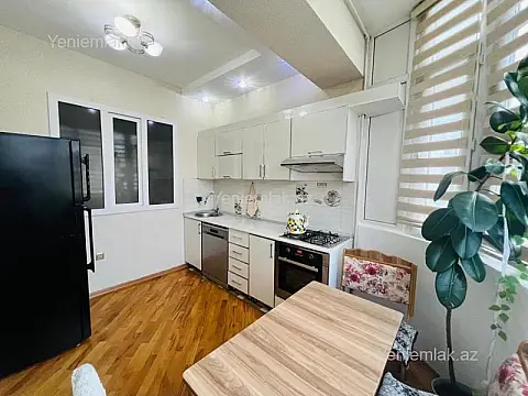 Satılır 3 otaqlı yeni tikili 98 m²