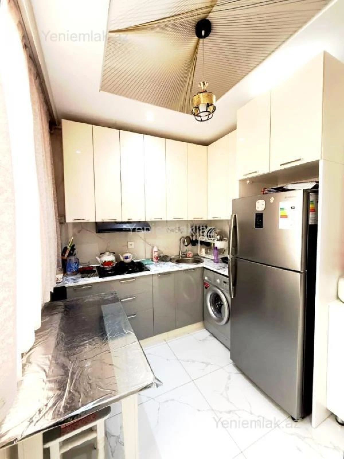 Satılır 2 otaqlı yeni tikili 75 m²