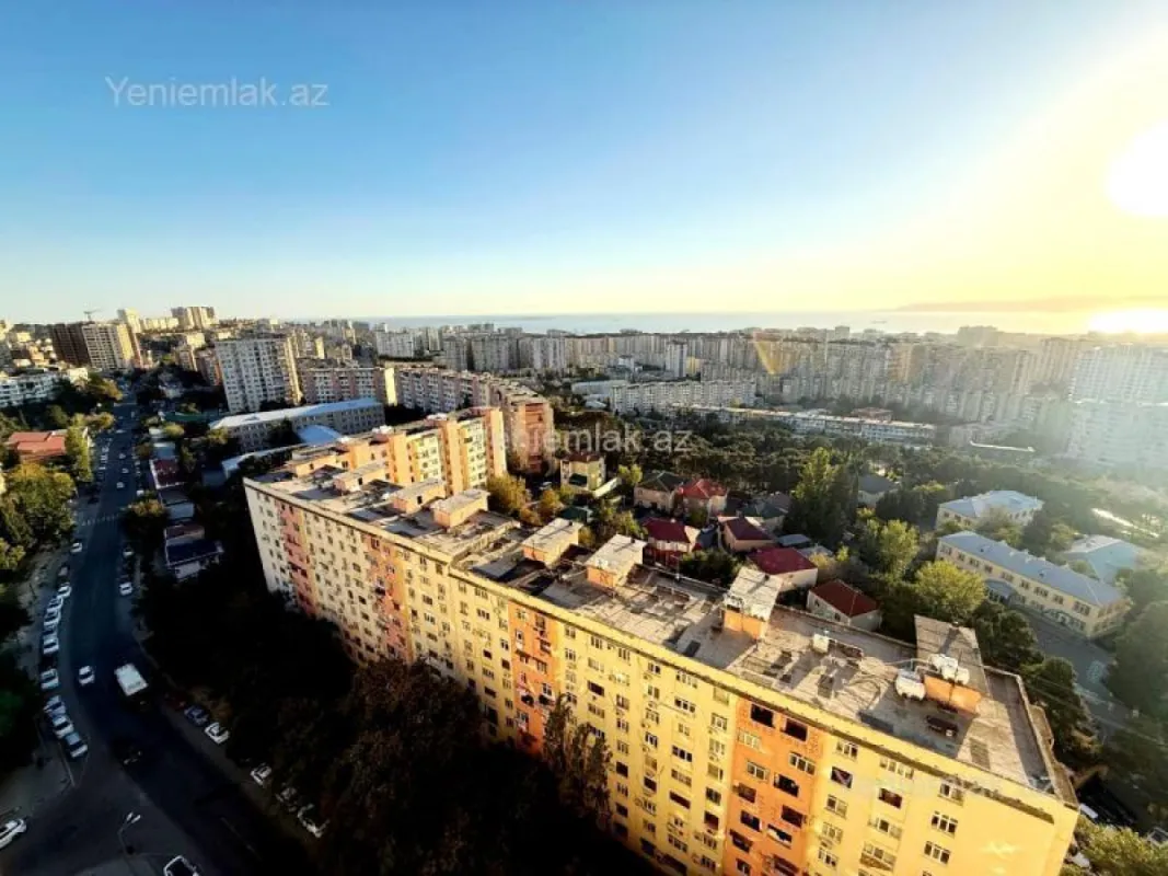 Satılır 2 otaqlı yeni tikili 75 m²