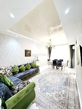 Satılır 2 otaqlı yeni tikili 75 m²