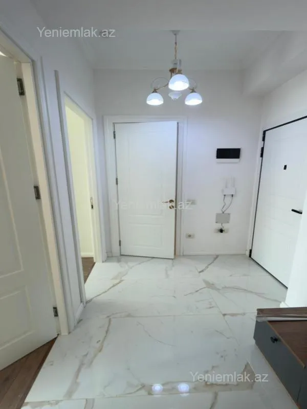 Satılır 3 otaqlı yeni tikili 56 m²