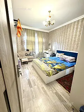 Satılır 3 otaqlı köhnə tikili 85 m²