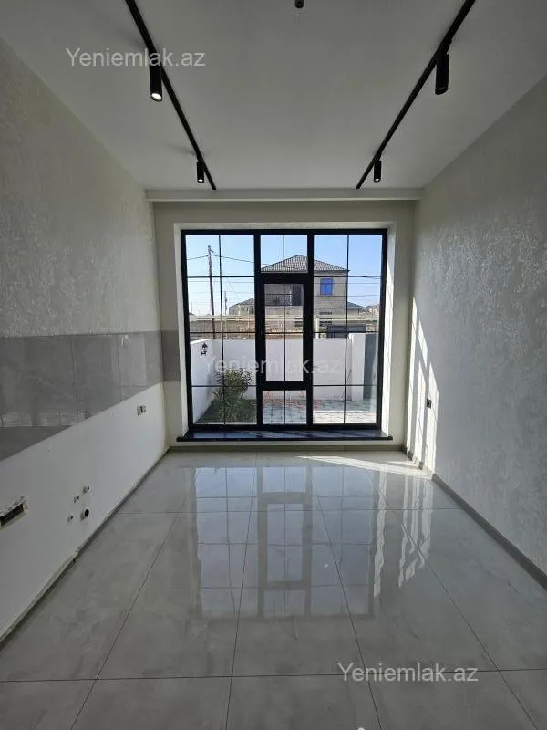 Satılır 4 otaqlı həyət evi 110 m²