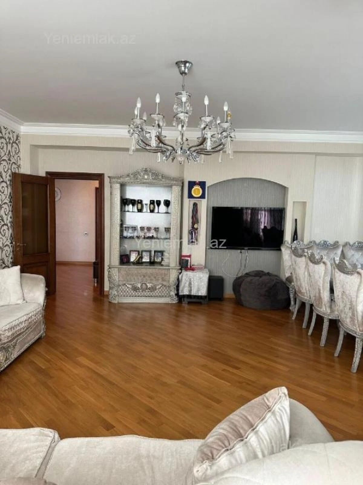 Satılır 4 otaqlı yeni tikili 218 m²