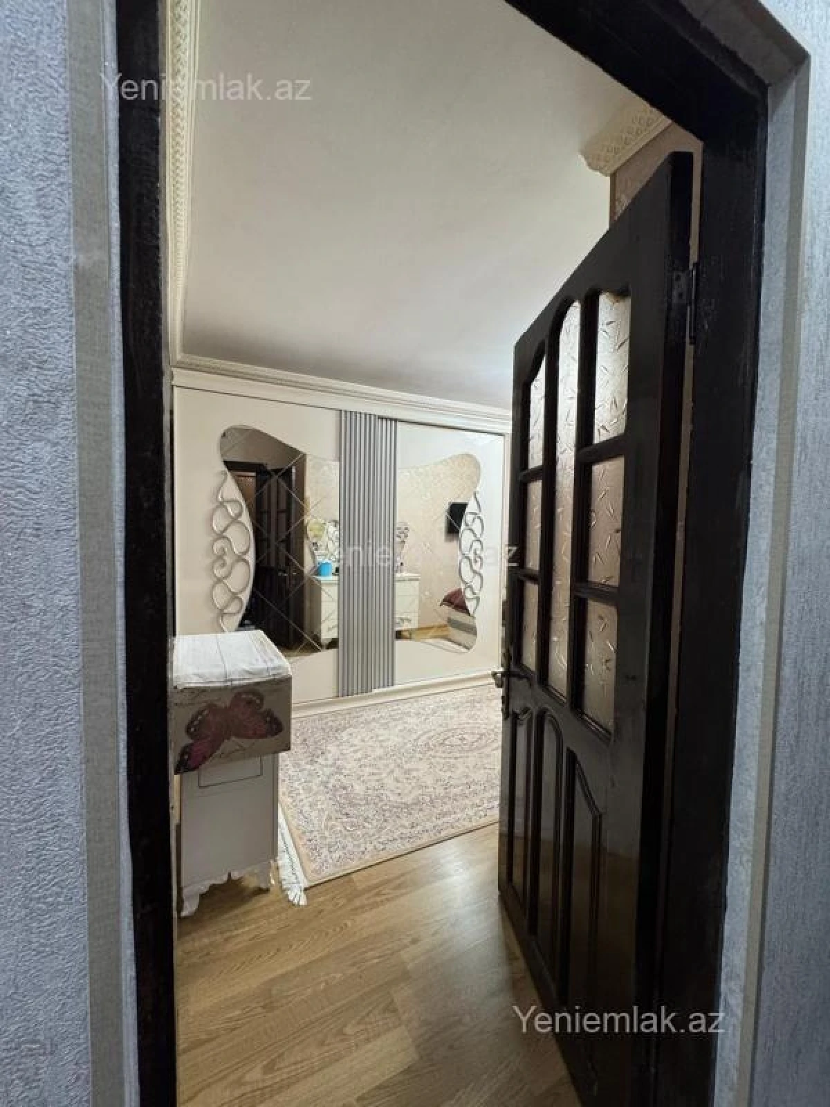 Satılır 3 otaqlı köhnə tikili 85 m²