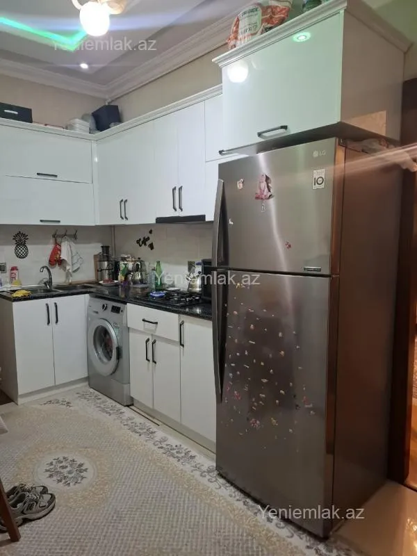 Satılır 2 otaqlı yeni tikili 55 m²