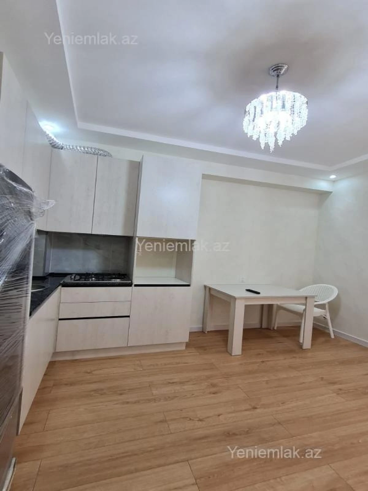 Satılır 2 otaqlı yeni tikili 40 m²