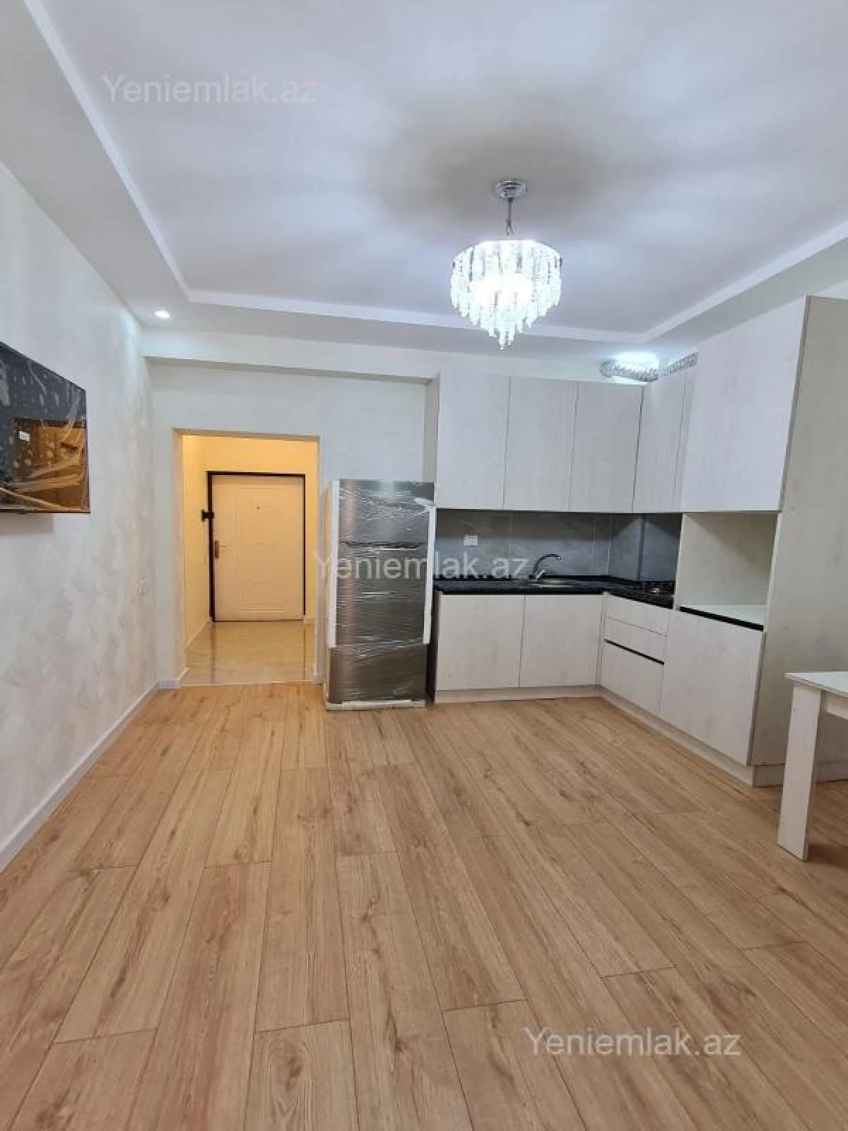 Satılır 2 otaqlı yeni tikili 40 m²