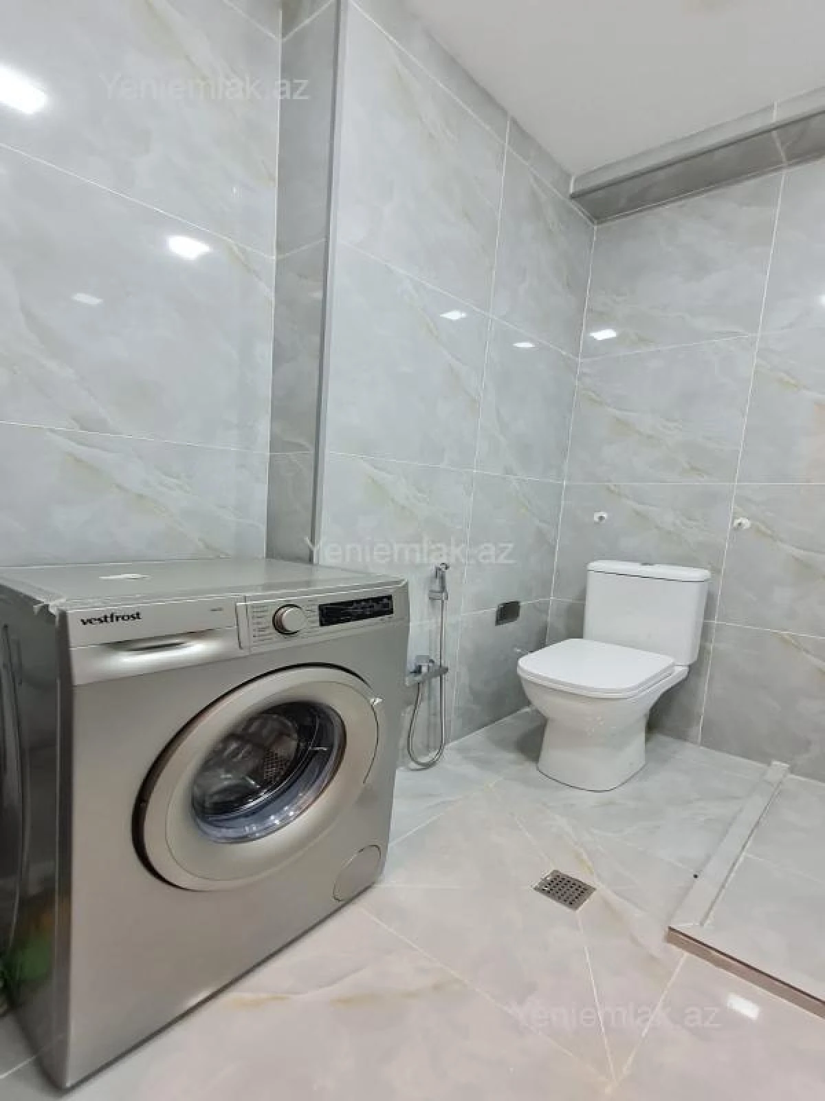 Satılır 2 otaqlı yeni tikili 40 m²