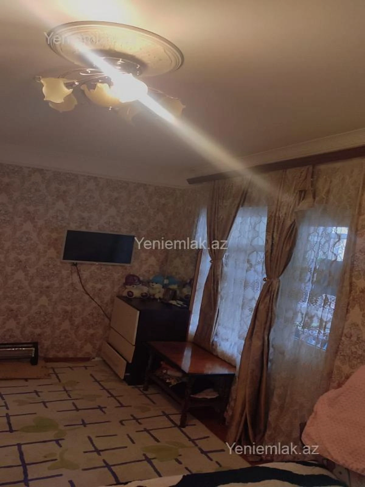 Satılır 2 otaqlı köhnə tikili 45 m²