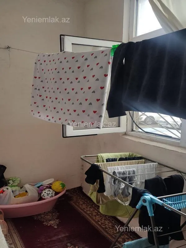 Satılır 2 otaqlı köhnə tikili 45 m²