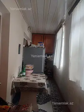 Satılır 2 otaqlı köhnə tikili 45 m²