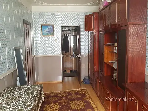 Satılır 4 otaqlı köhnə tikili 100 m² — Bakı, Binəqədi 4 otaq 100.00 m²