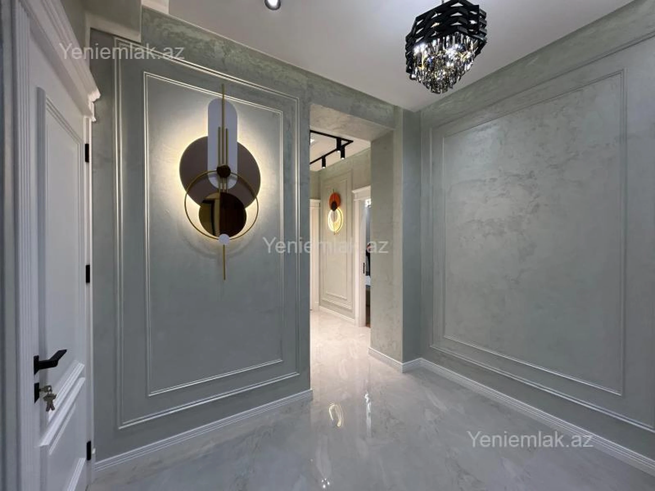 Satılır 3 otaqlı yeni tikili 115 m²