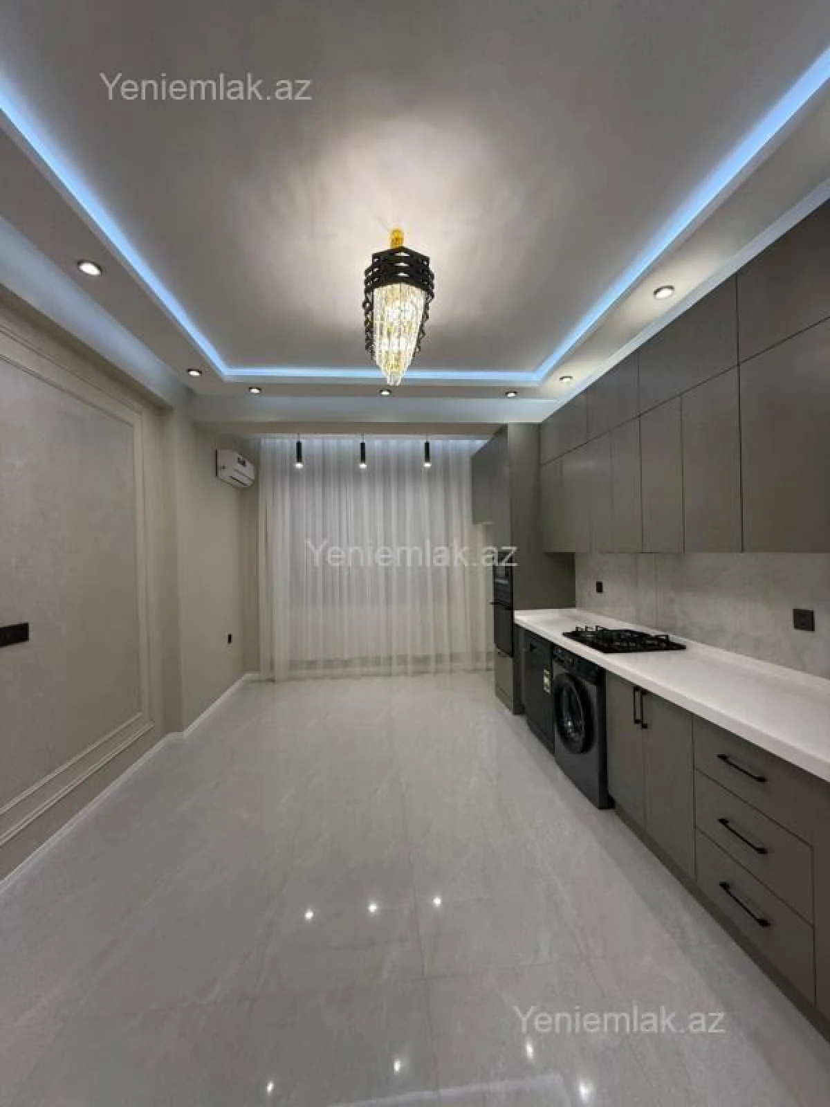 Satılır 3 otaqlı yeni tikili 115 m²