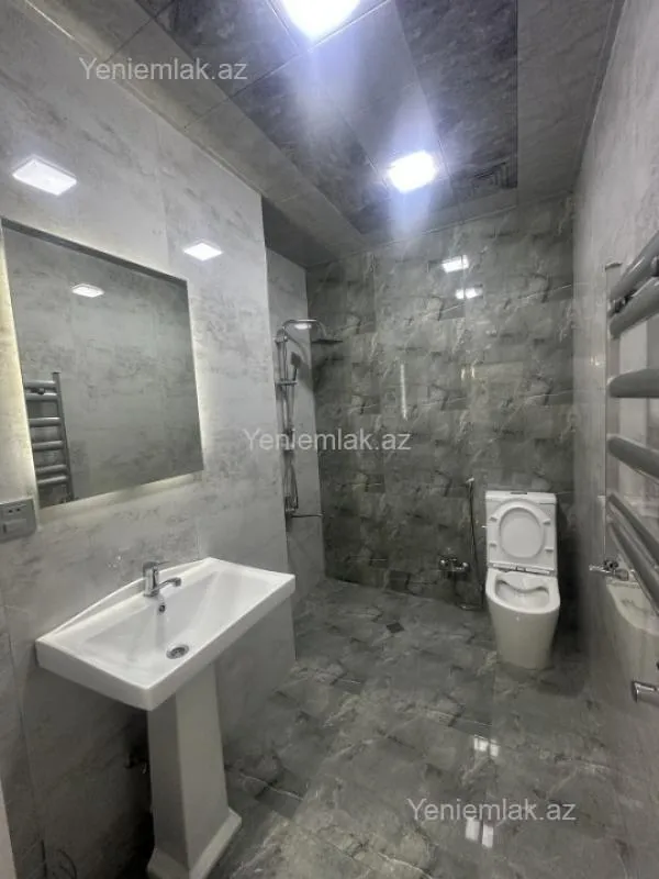 Satılır 4 otaqlı yeni tikili 115 m²