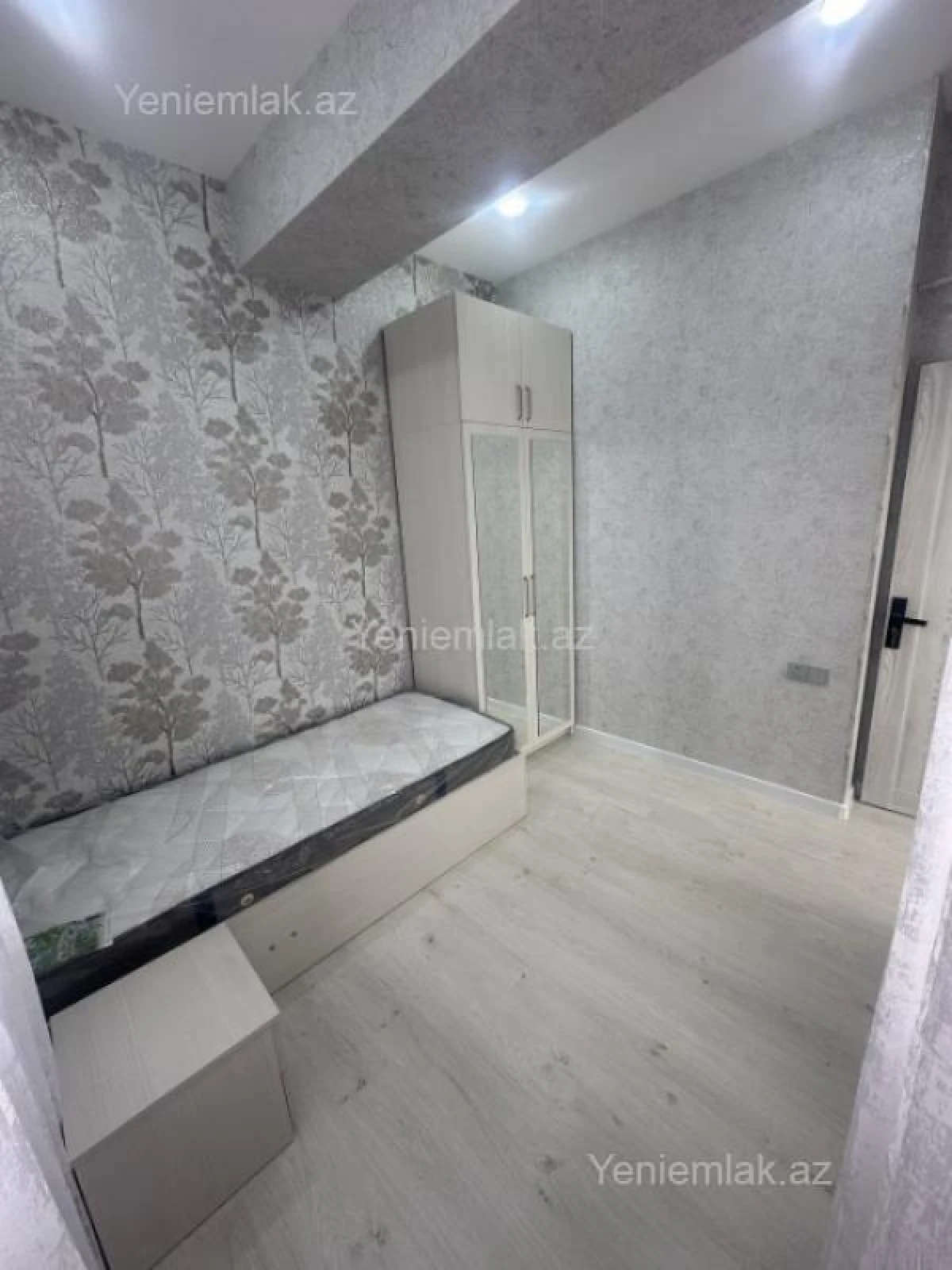 Satılır 4 otaqlı yeni tikili 115 m²