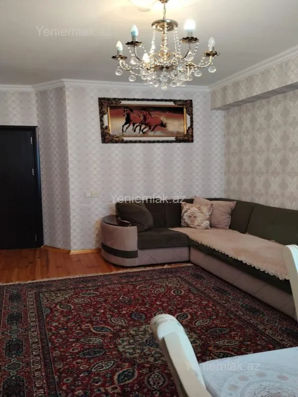 Satılır 2 otaqlı köhnə tikili 43 m²