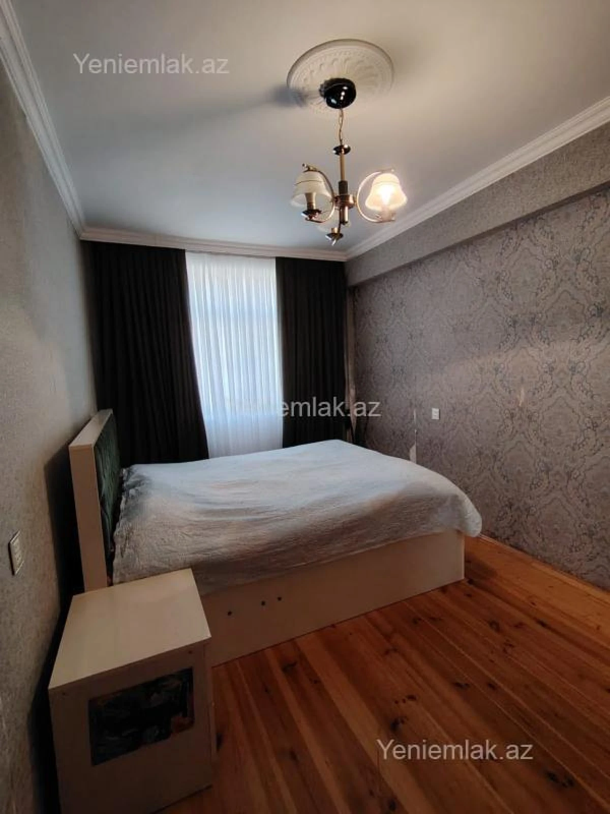 Satılır 2 otaqlı köhnə tikili 43 m²