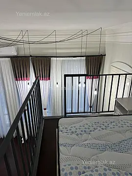 Satılır 1 otaqlı köhnə tikili 46 m²