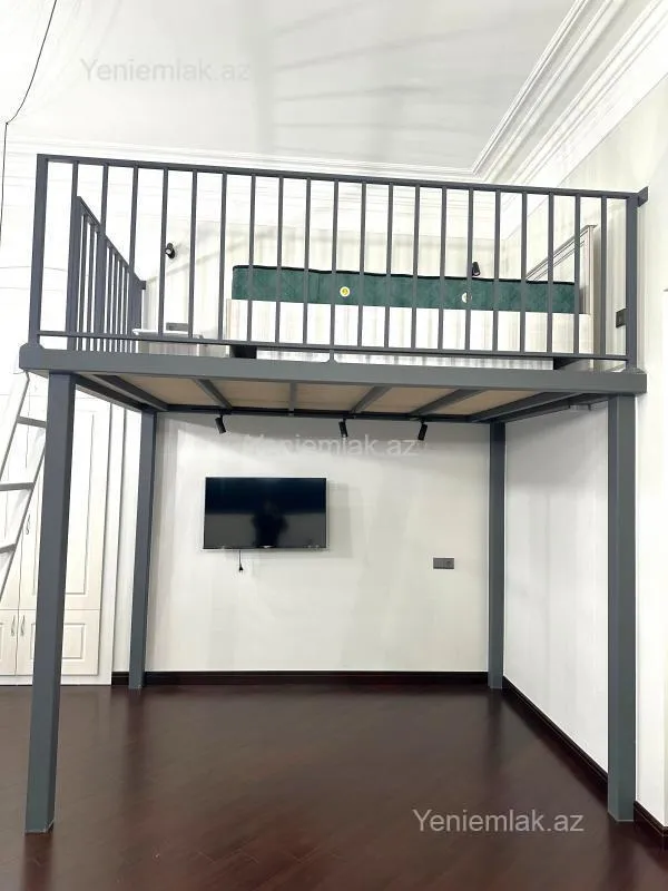 Satılır 1 otaqlı köhnə tikili 46 m²