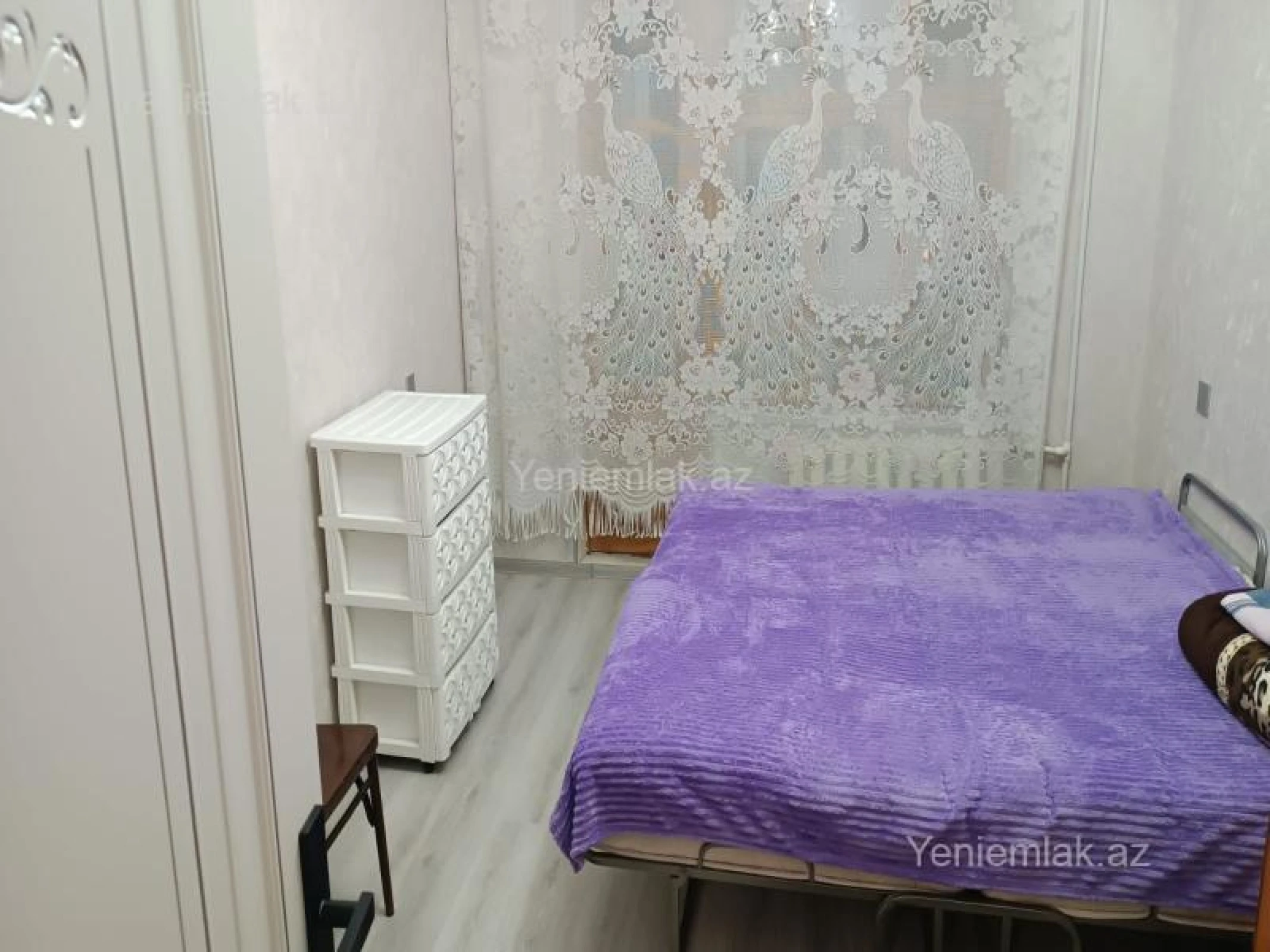 Satılır 3 otaqlı köhnə tikili 80 m²
