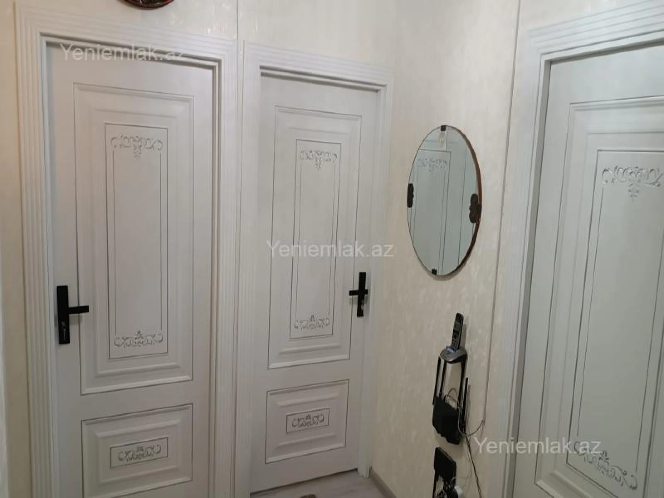 Satılır 3 otaqlı köhnə tikili 80 m²