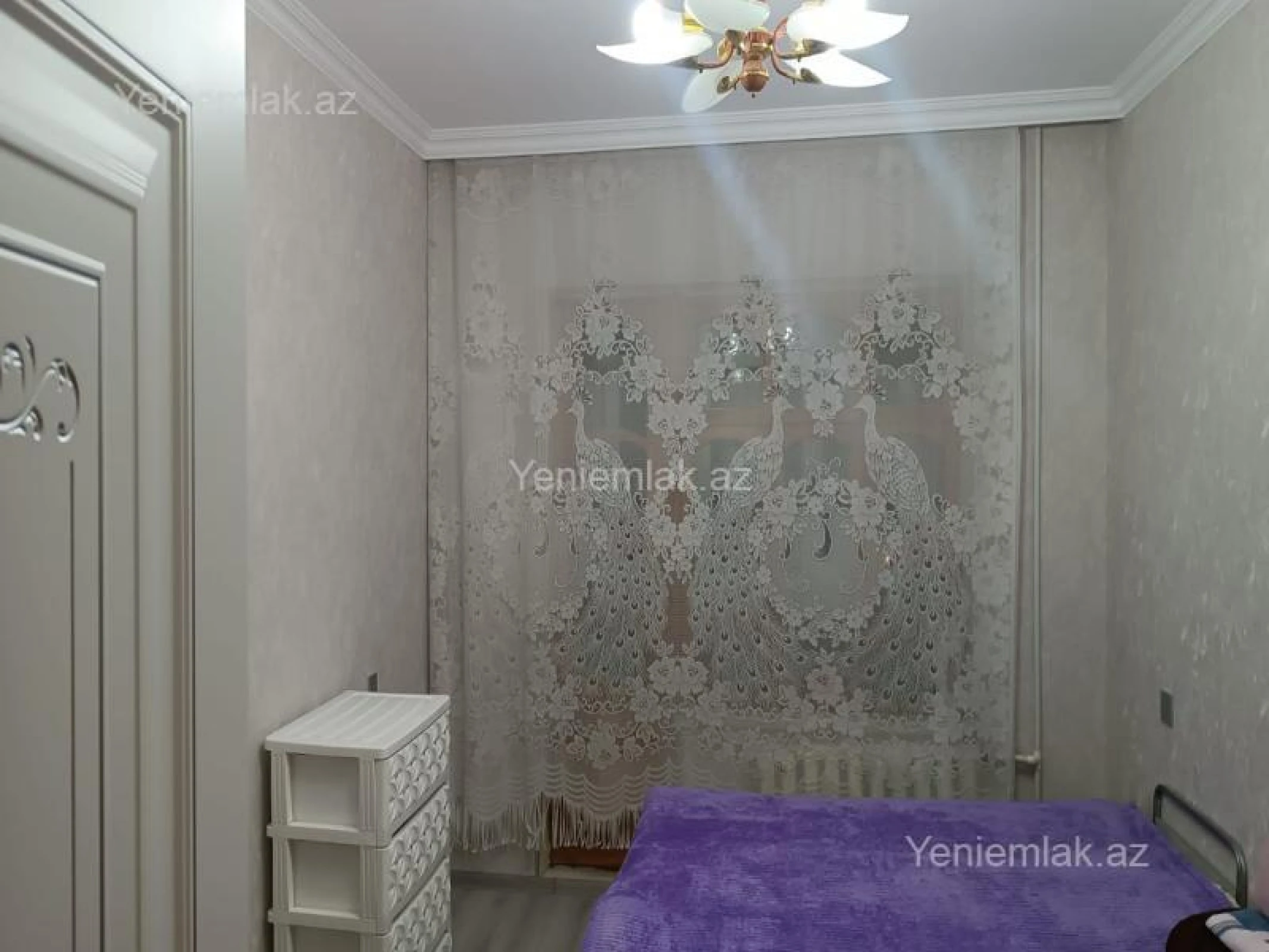 Satılır 3 otaqlı köhnə tikili 80 m²