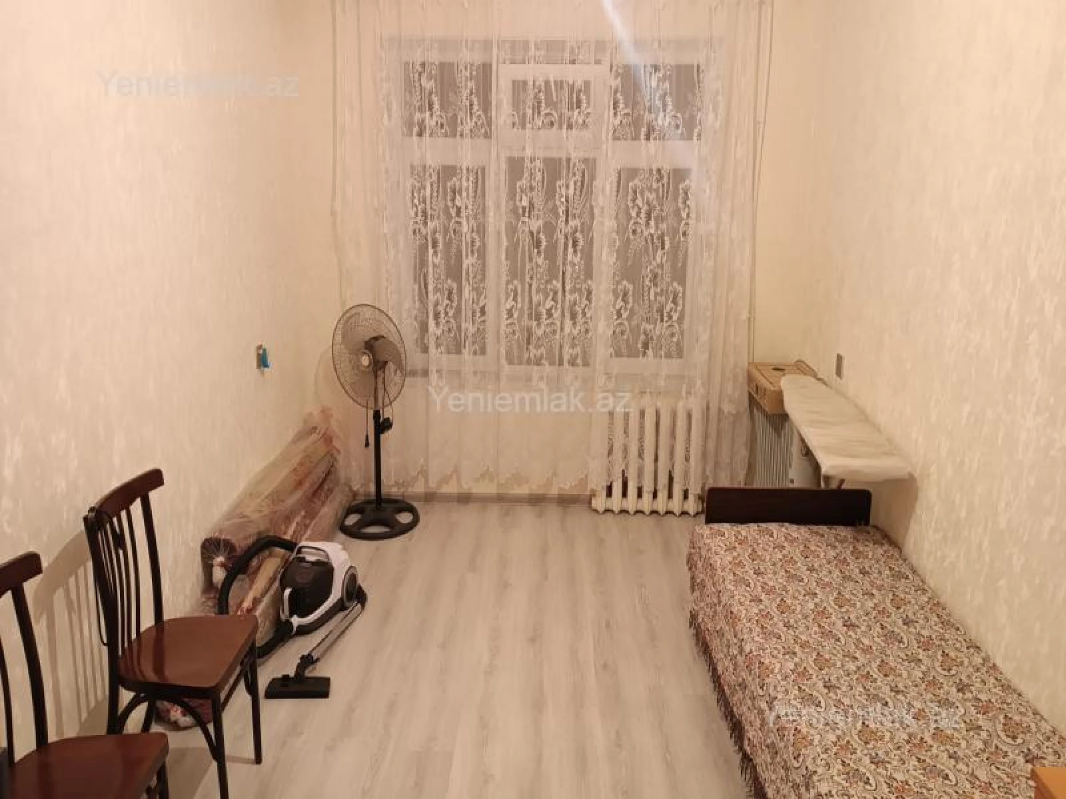 Satılır 3 otaqlı köhnə tikili 80 m²