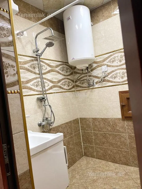 Satılır 2 otaqlı yeni tikili 60 m²