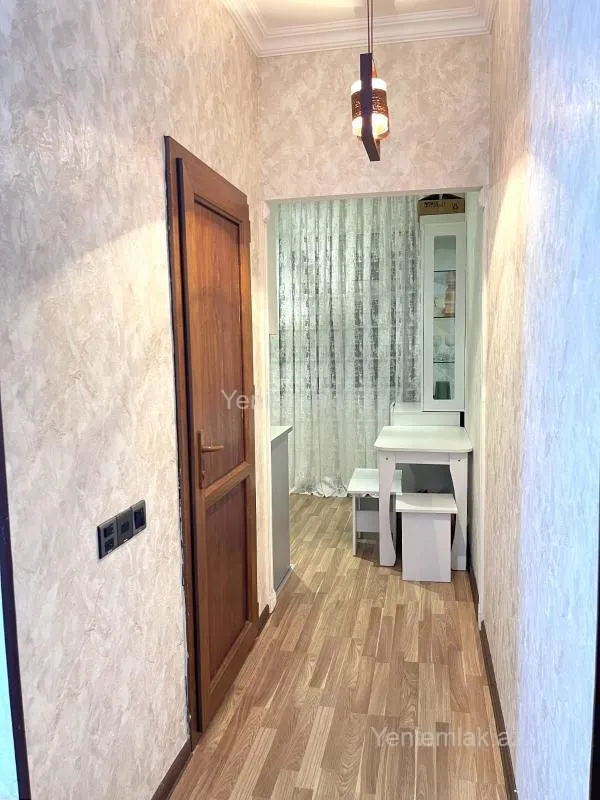 Satılır 2 otaqlı yeni tikili 60 m²