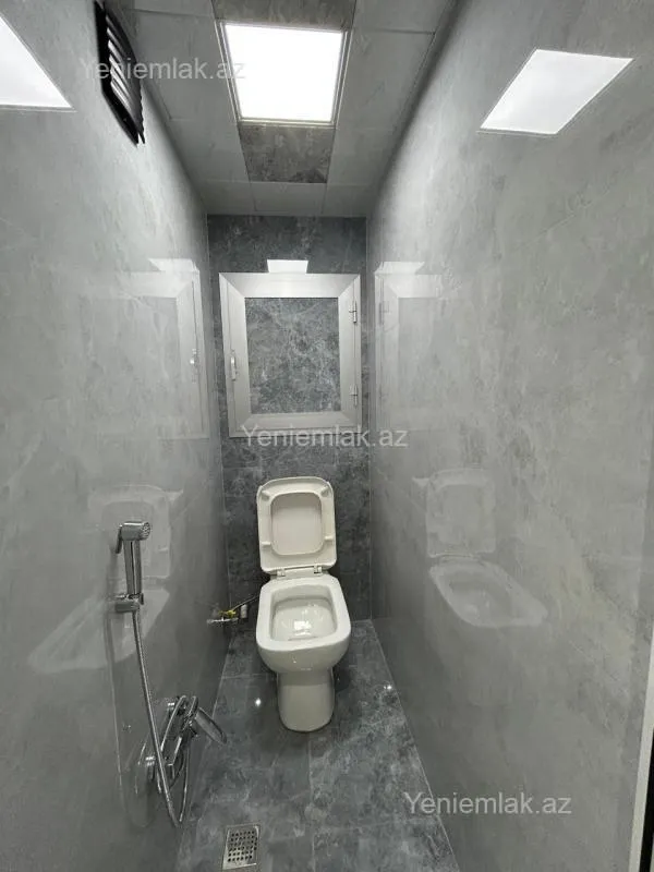 Satılır 3 otaqlı köhnə tikili 90 m²