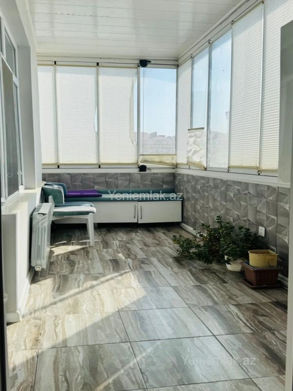 Satılır 3 otaqlı yeni tikili 115 m²