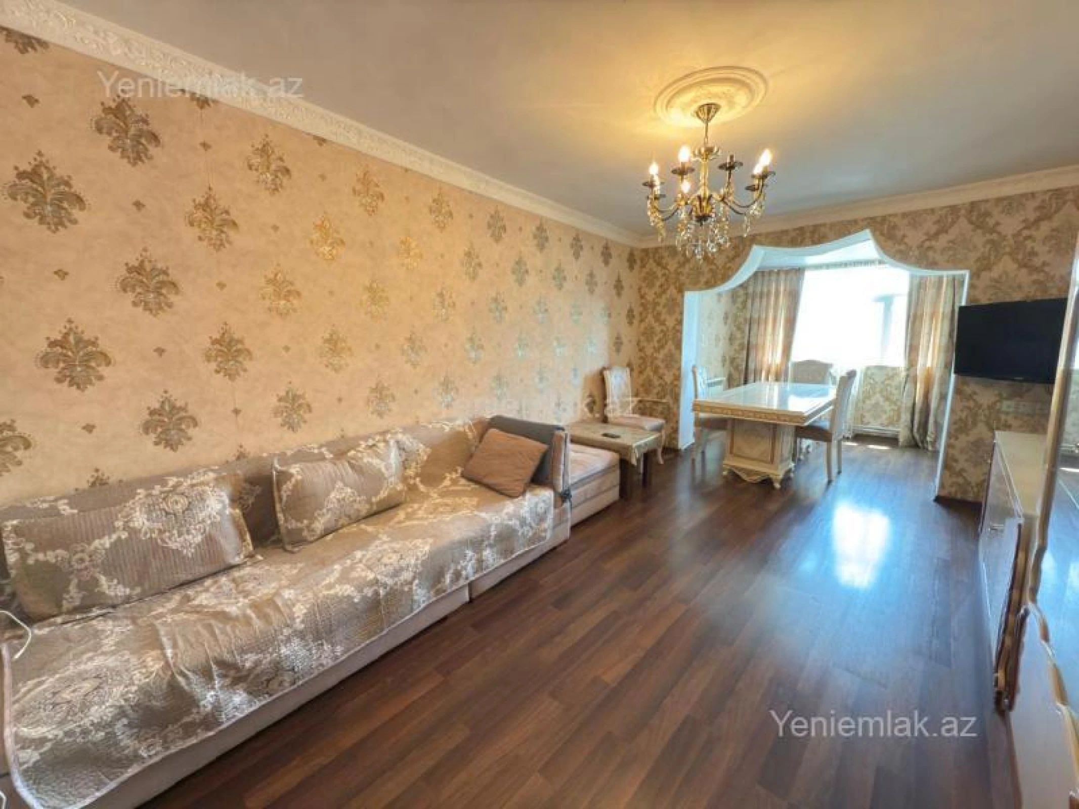 Satılır 3 otaqlı köhnə tikili 75 m²