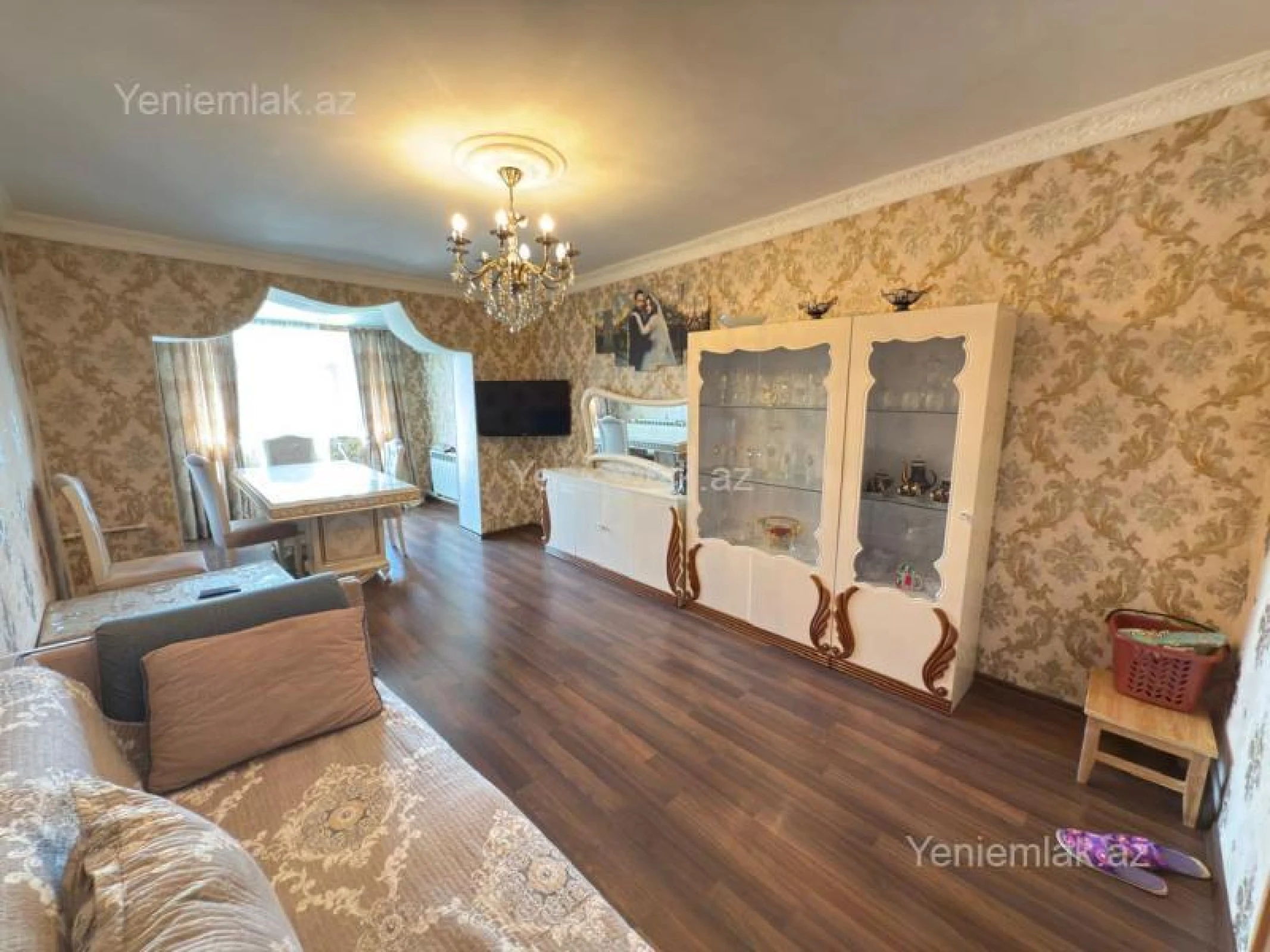 Satılır 3 otaqlı köhnə tikili 75 m²