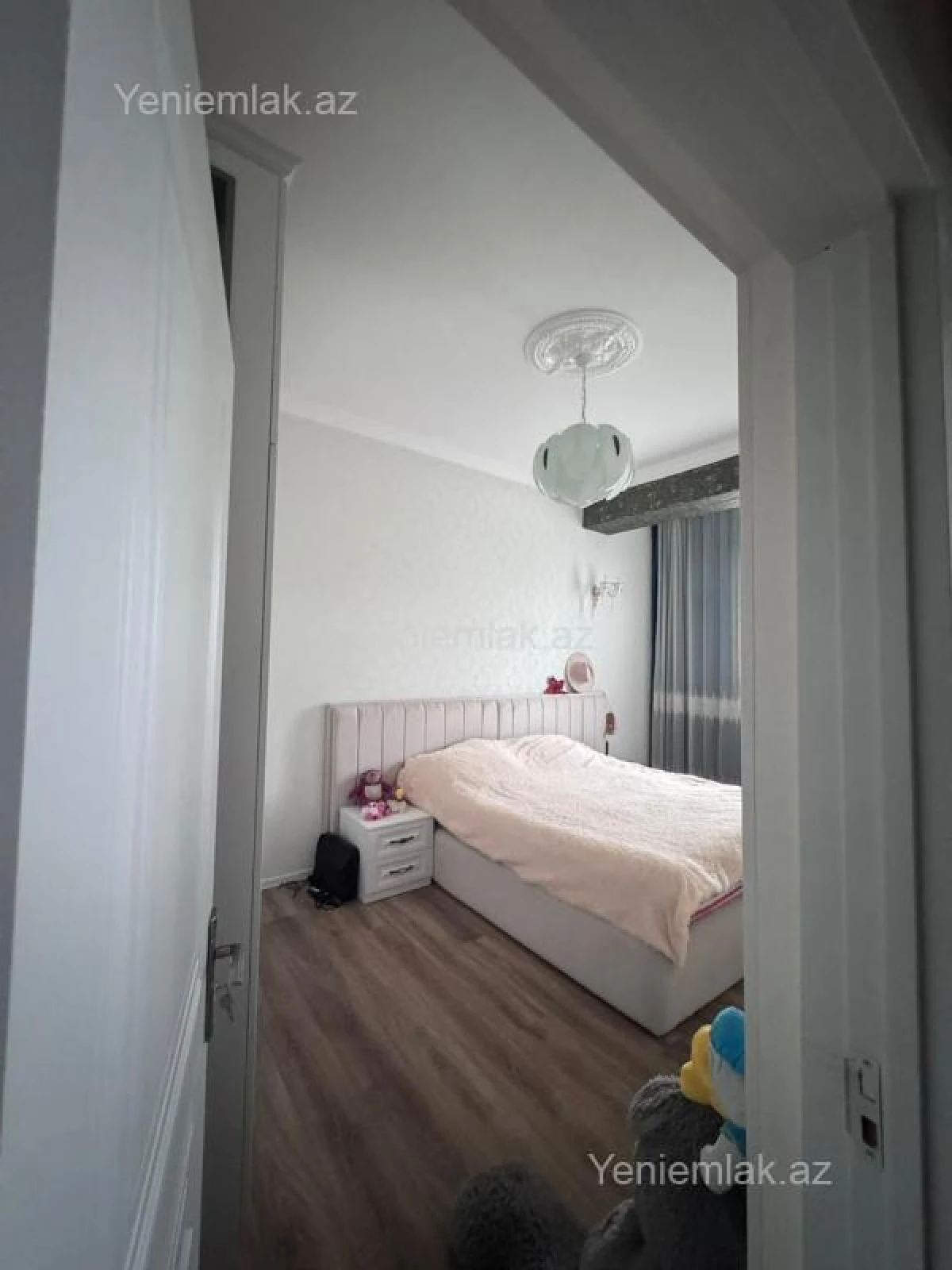 Satılır 3 otaqlı yeni tikili 85 m²