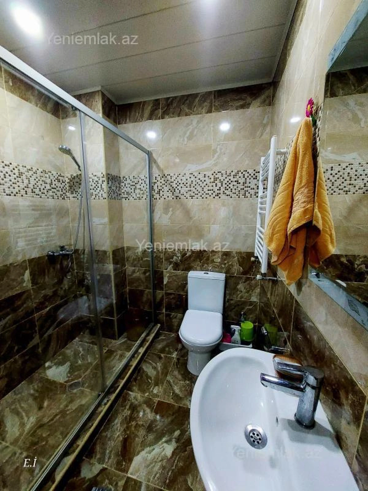 Satılır 2 otaqlı yeni tikili 63 m²