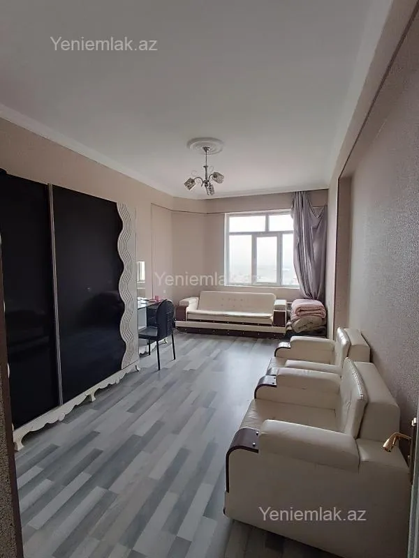 Satılır 3 otaqlı yeni tikili 78 m²
