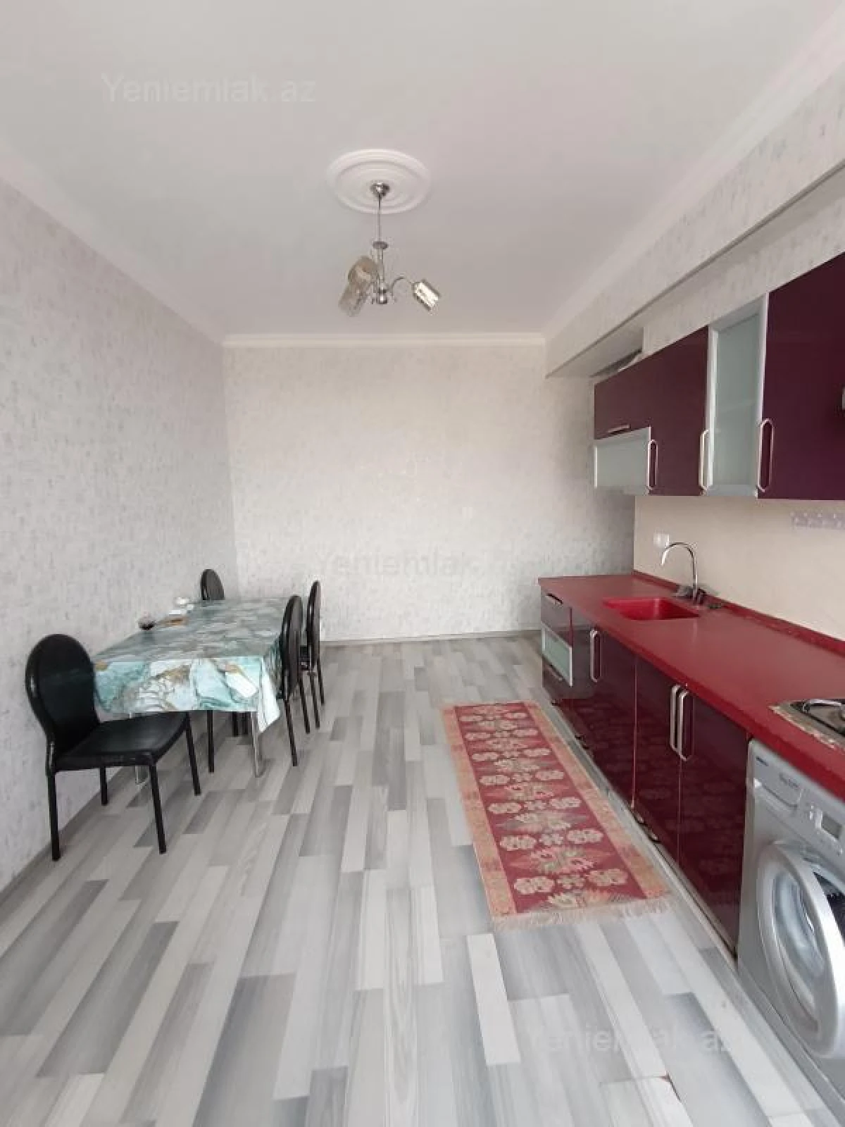 Satılır 3 otaqlı yeni tikili 78 m²