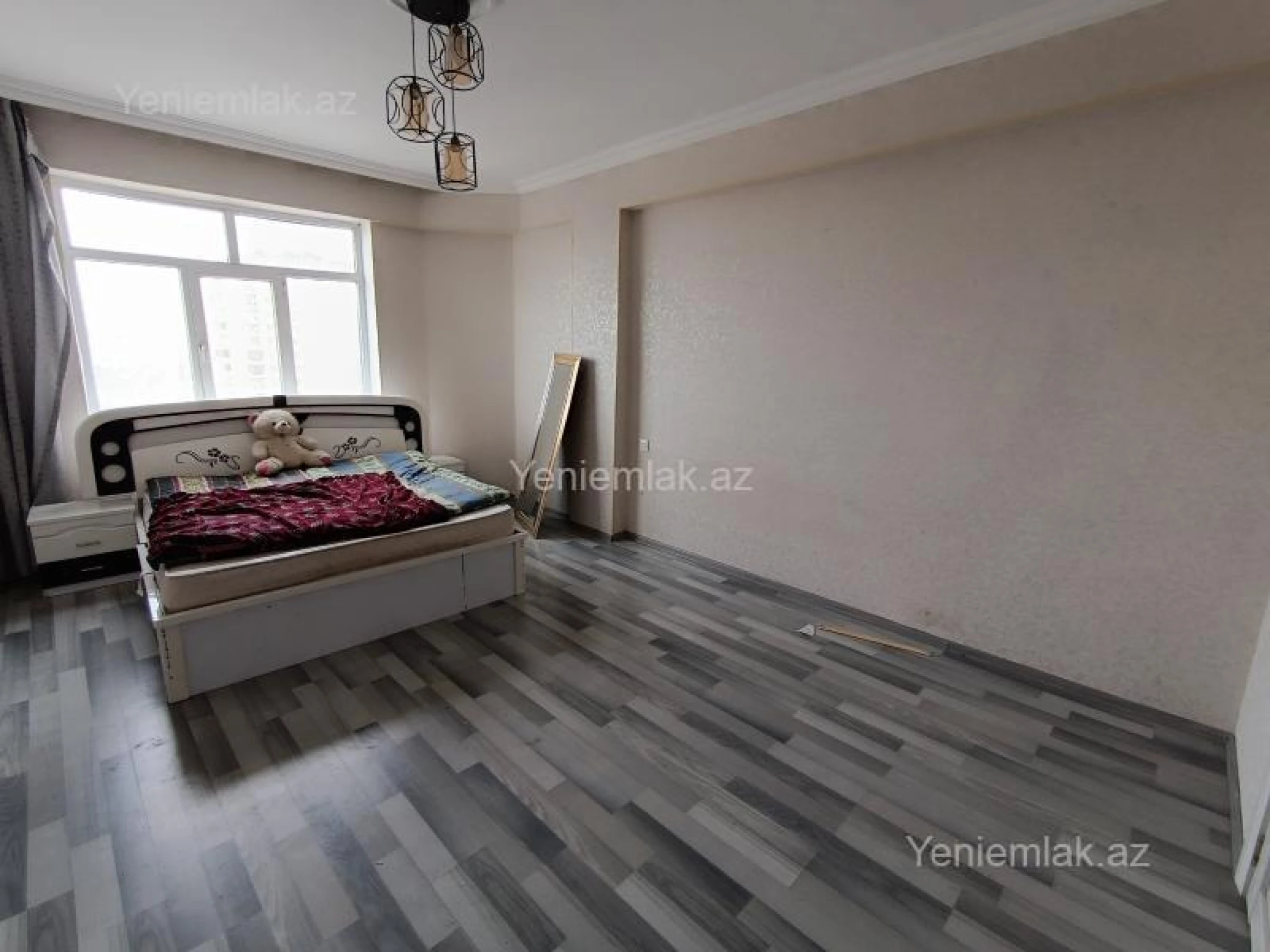 Satılır 3 otaqlı yeni tikili 78 m²