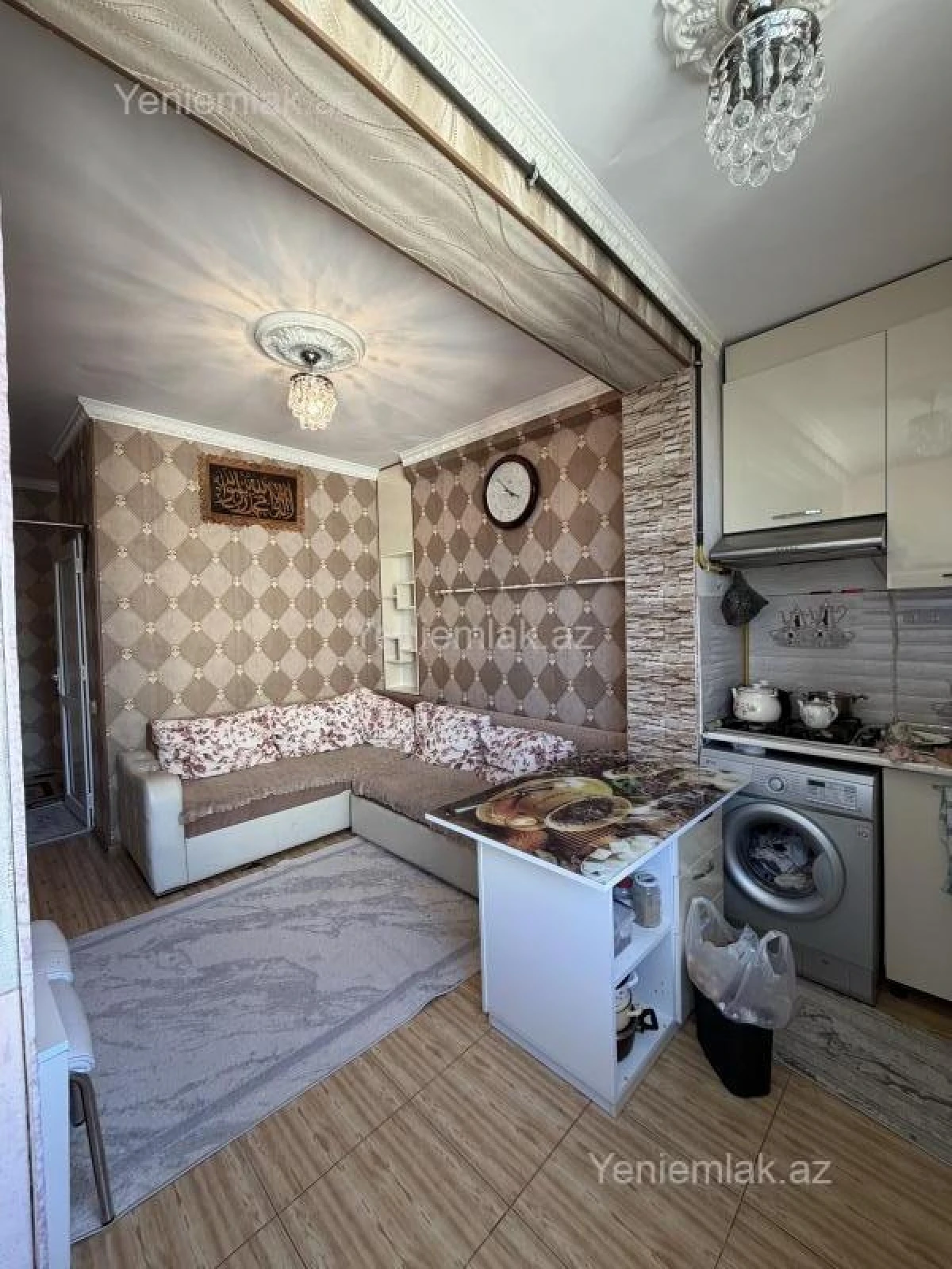 Satılır 1 otaqlı köhnə tikili 40 m²