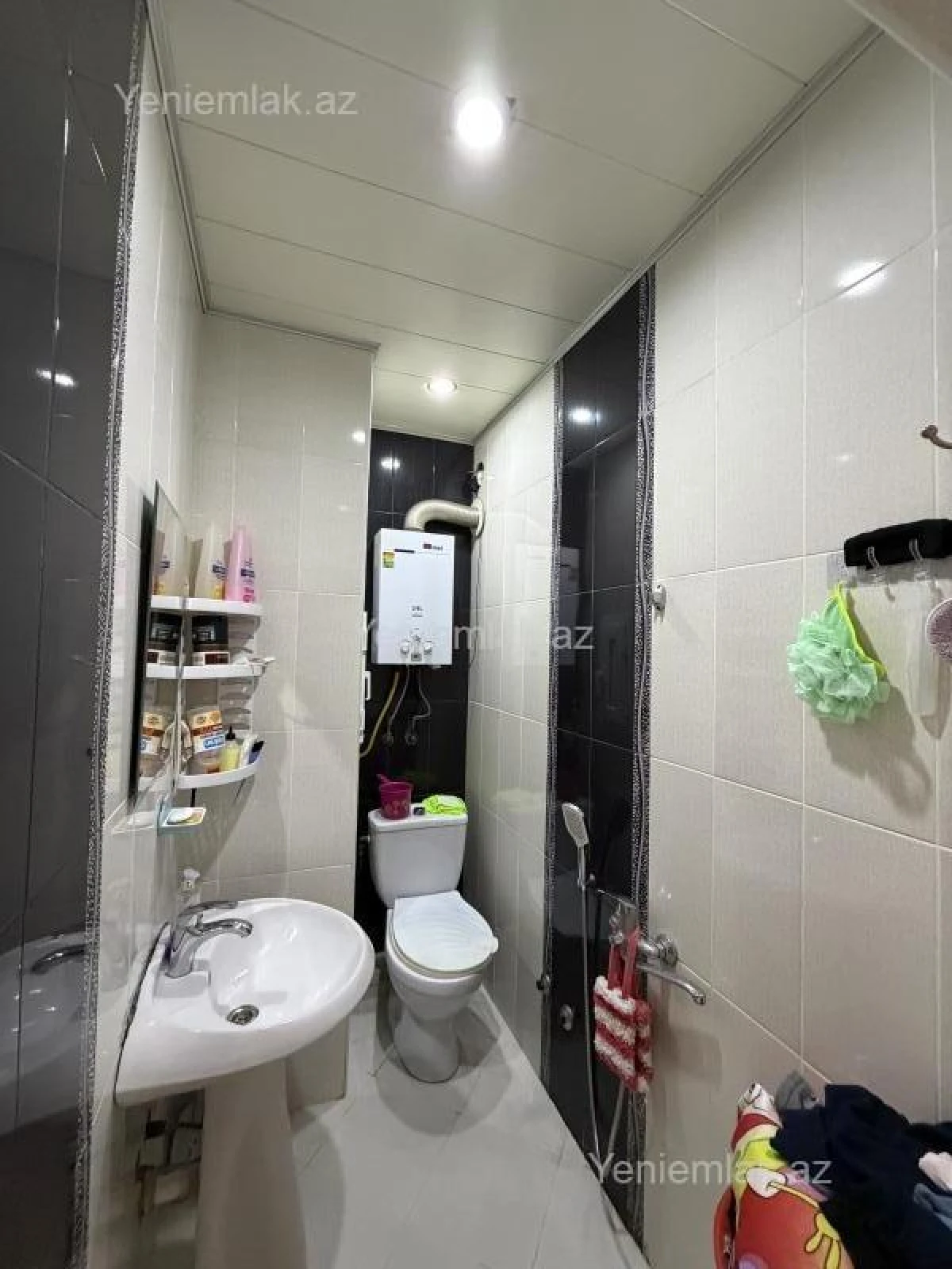 Satılır 1 otaqlı köhnə tikili 40 m²