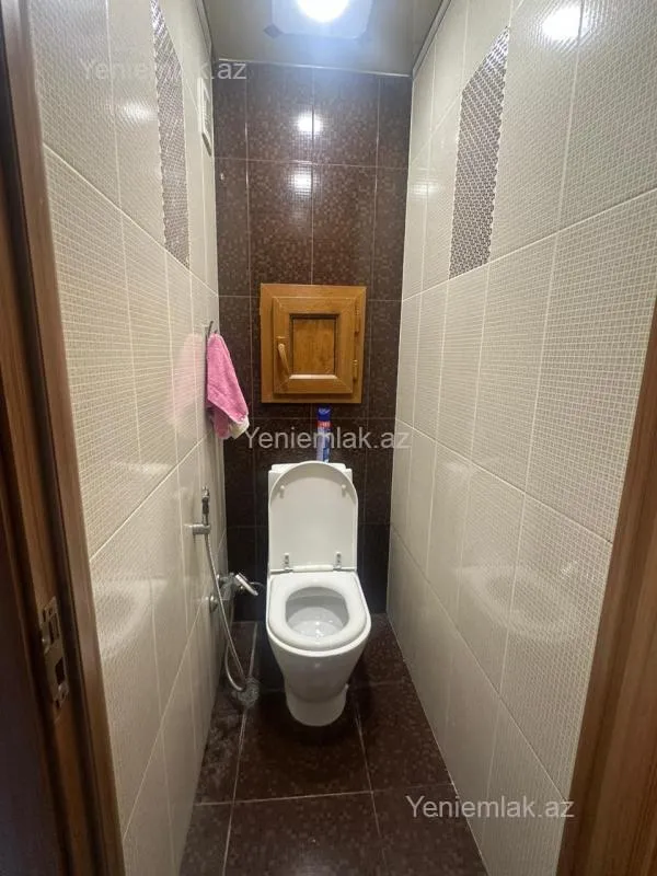 Satılır 4 otaqlı köhnə tikili 110 m²