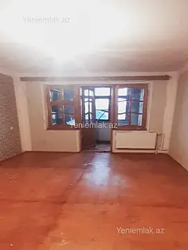 Satılır 2 otaqlı köhnə tikili 48 m² — Sumqayıt, 5-ci mikrorayon 2 otaq 48.00 m²