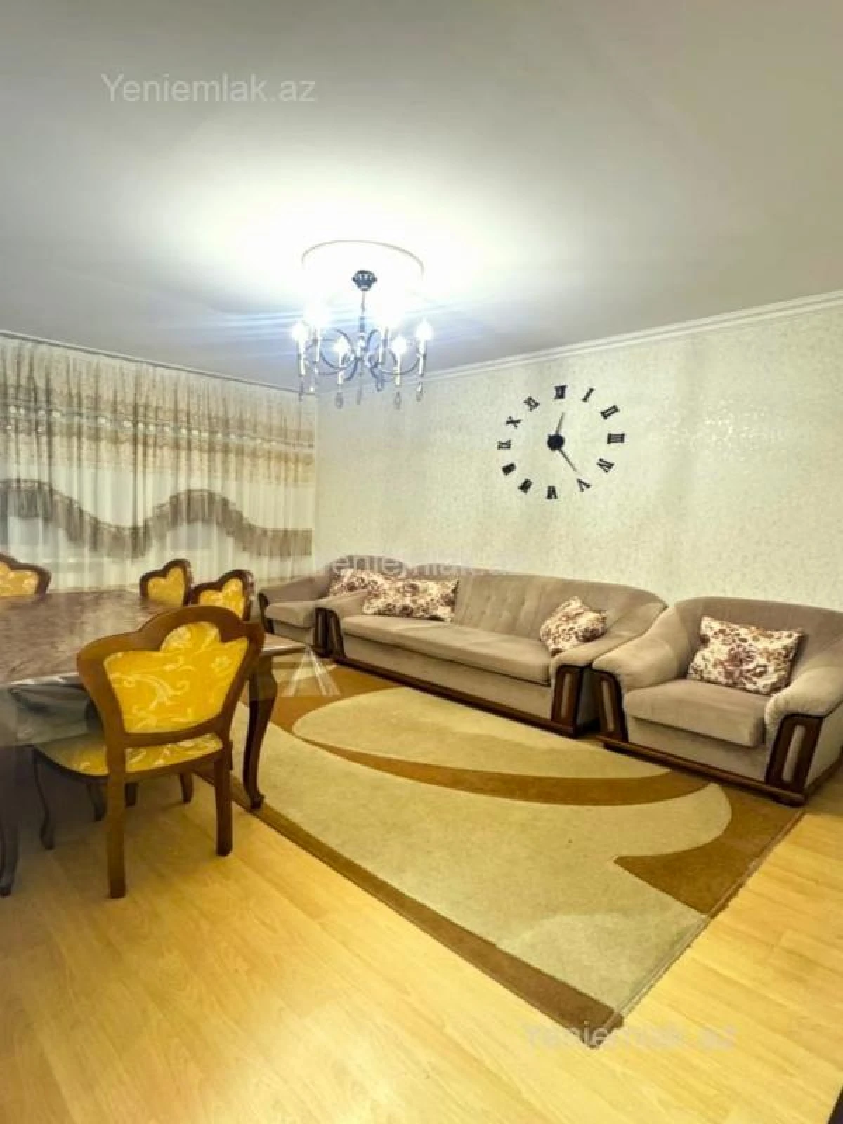 Satılır 3 otaqlı köhnə tikili 80 m²