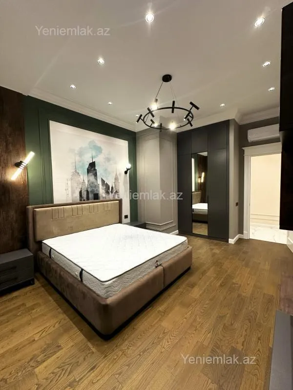 Satılır 4 otaqlı yeni tikili 211 m²