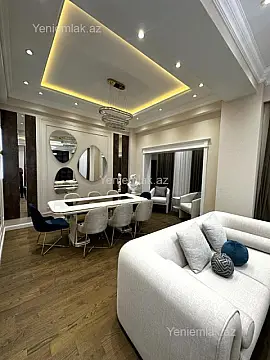 Satılır 4 otaqlı yeni tikili 211 m²