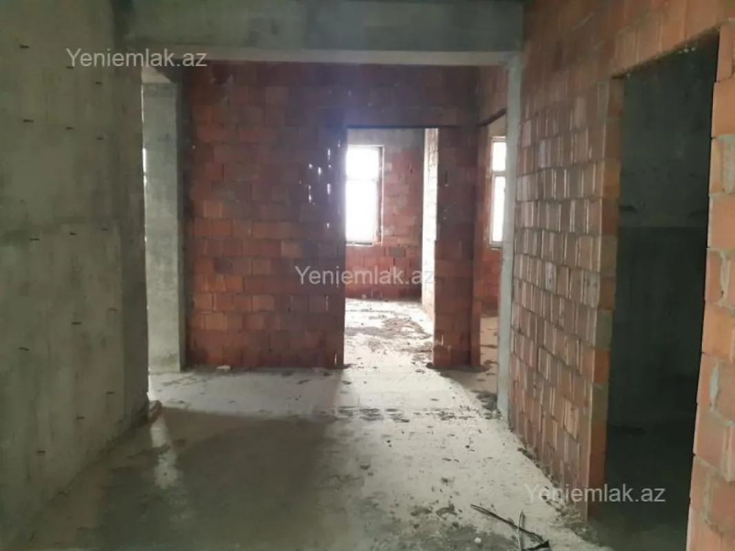 Satılır 4 otaqlı yeni tikili 186 m²