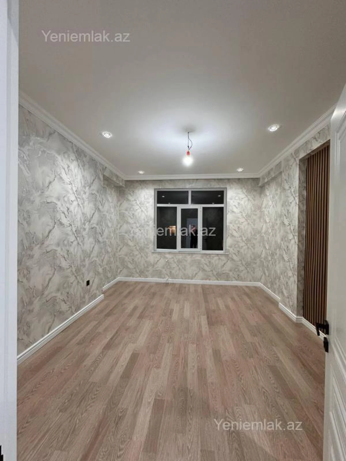 Satılır 2 otaqlı yeni tikili 79 m²