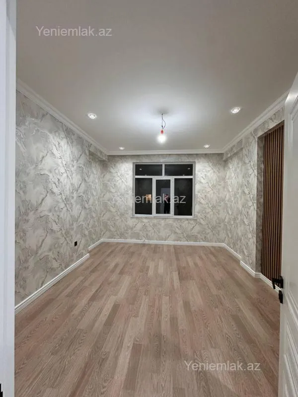 Satılır 2 otaqlı yeni tikili 79 m²